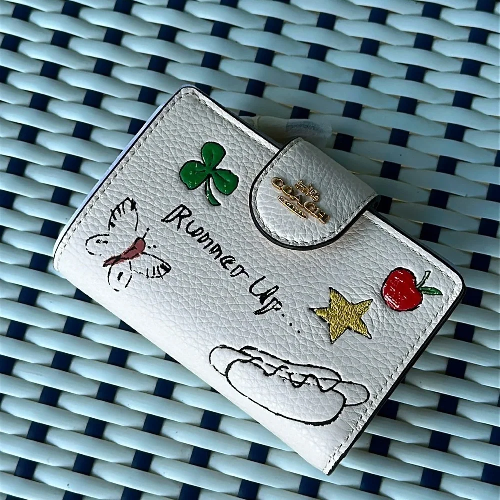 NEW Coach Medium Corner Zip Wallet With Sketch Print